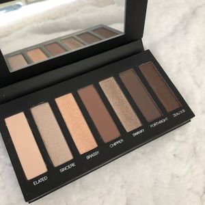 NIB Eyeshadow Pallet